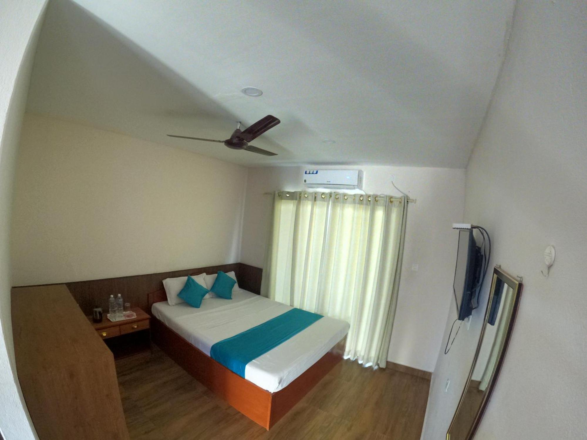 Hotel Dolly Покхара Екстер'єр фото