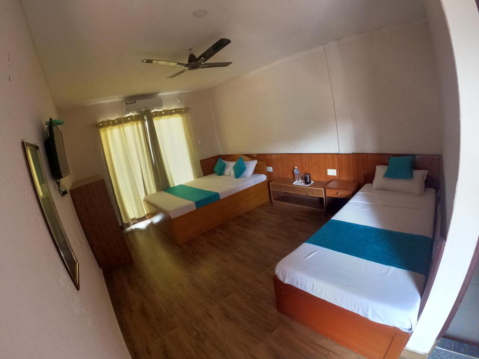 Hotel Dolly Покхара Екстер'єр фото